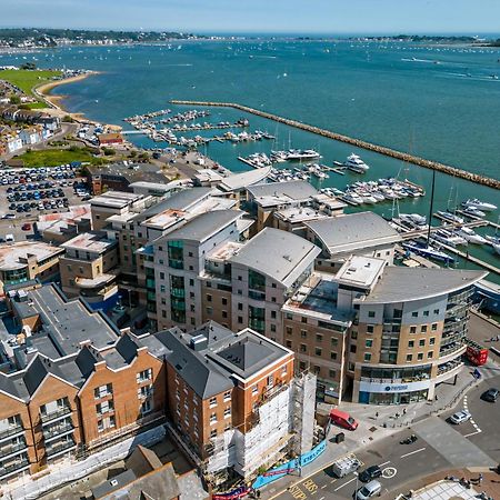 Crow'S Nest Villa Poole Dış mekan fotoğraf