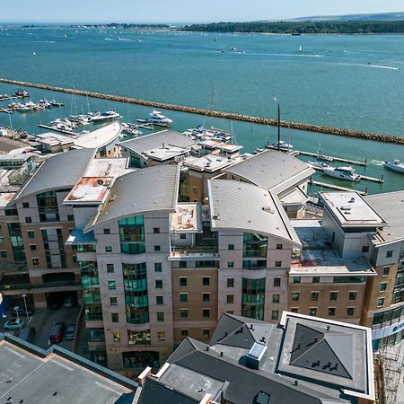 Crow'S Nest Villa Poole Dış mekan fotoğraf