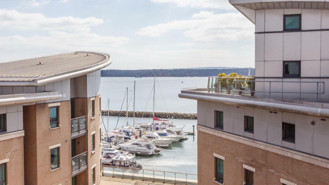 Crow'S Nest Villa Poole Dış mekan fotoğraf